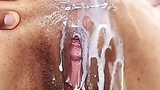 A piece of the latest milk squirt video