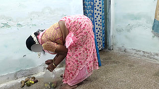 My College Professor Invited Me to His House One Day and I Had Sex with Her While She Was Picking Vegetables