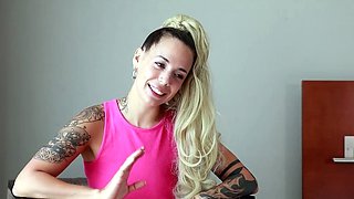 Blonde emo amateur solo masturbation