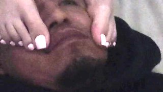 Domme yessi