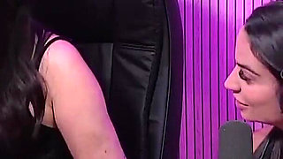 Young Latina Lesbians Reveal How Passionate They Are in Bed