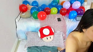 Brunette Couch Webcam Solo Fun Masturbating