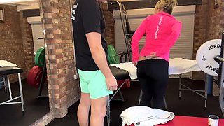 Hot amateur blonde blowjob in HD