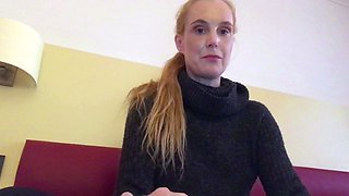 home made amateur blonde Masturbating