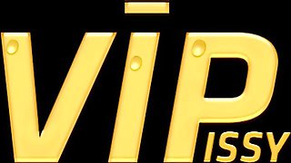 VIPissy featuring darling's urinating dirt