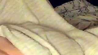 Bbwbootyful rubbing squeezing my huge boobs