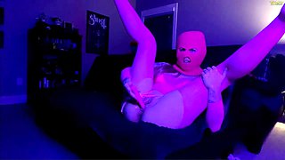 Sultry Mom's Live Passion Erupts with Wild Intimate Heat