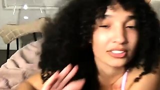 Amateur Webcam Teen Masturbates And Teases