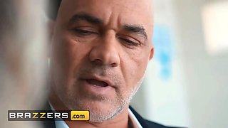 Brazzers - nasty tatiAna Alvarez confesses all her transgressions before asking to get fucked by christian