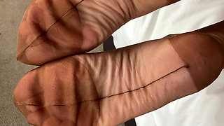 Mrs Mature Feet Nylon Feet & Toes Part 2