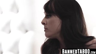 Cytherea shares husband with Charly Summer in sensual threesome
