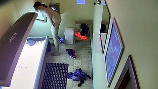 Horny fat arab housewife fingered on amateur hidden cam