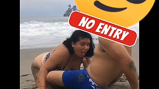 A mí Esposa le gusta Mamar verga y lo hace con mis Amigos. Y Yo filtro sus videos !!