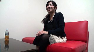 Amateur Close Up Squirting Masturbation