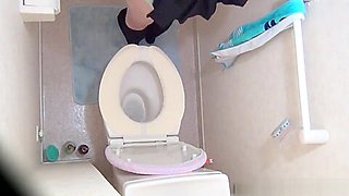 Asian teen 18+ Pees In Toilet