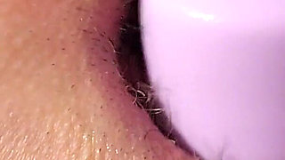 MILFs Moaning Creamy Cum Orgasm with Vibrator Wand