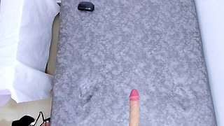 Amoral bimbo mind-blowing sex story