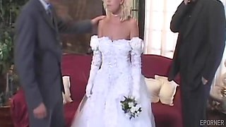 Sexy Blonde Bride Fucked In Ass - Cumshot after outdoor threesome with anal and double penetration
