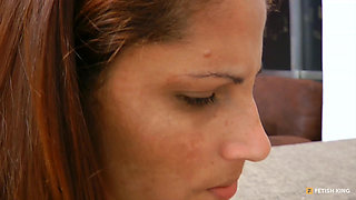 Pee Swallow Cleoptatra - the Real Top Model