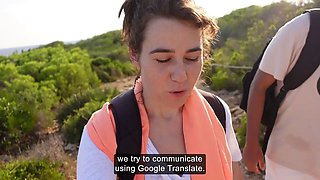 The traveler hired the WRONG! tour guide