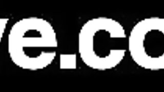 Julia Ann Live - blowjob action