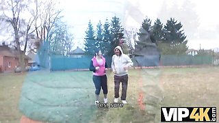 Watch stylish Laura Boomlock's movie