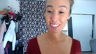 Cute amateur brunette naughty in solo jerking show on camera