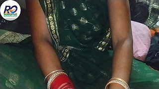Fucking with Aunty, Desi Village Aunty in Green Saree Blouse Said I Really Want to Get Fucked Completely Naked, Hindi Audio Clea