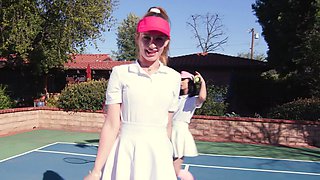 Six teens have group sex in the shower