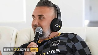 Brazzers - promiscuous women Ryan Reid, delilah day, Theodora Day turn pornstar podcast into a steamy 4 way session
