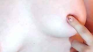 Pulled amateurs close up car sex