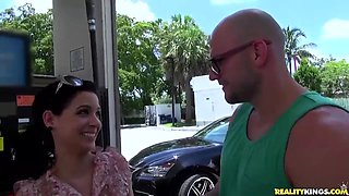 Realitykings - 8th street latinas - gas the pump