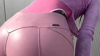 Do You Like My Anuskatzz Ass in This Nice Leggings?