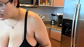 Bts: Live Stream Hanging Out with Dani