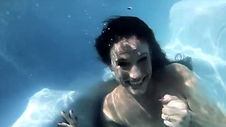 SofieMarie Underwater Creampie Anal