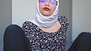 85. Mommy's Lesson Mia Niqab