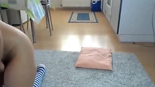 Amateur Sexydea Squirting on Live Webcam