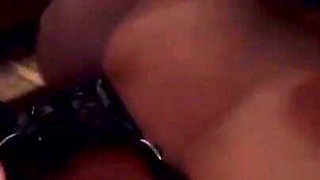 Latex Gangbangschlampe Benutzt