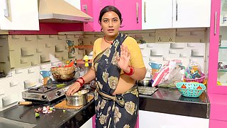 ফাঁকা বাসা ও যখন একা থাকি