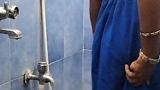 Tamil Couple Bathing Doggy Fuck