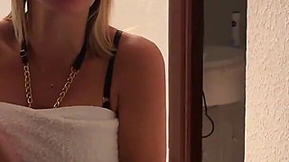 I Knock on My Pregnant Neighbor's Door, She Lets Me Into the House, Sucks My Cock and Gets Fucked