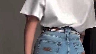 Cute brunette amateur babe sosha masturbating