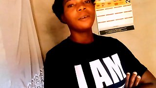 Am Lonely and Look for Love