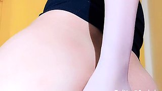 amateur vip ass masturbating on live webcam