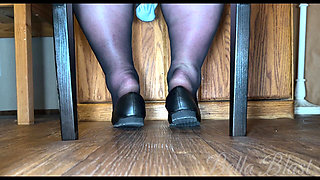 Under My Chair: Smelly Stocking and Shoes: Big Feettease in the Office by Bootyful Bella Blast
