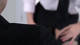 Doctor Brad Knight Pounds Claudia Valentine’s Juicy Pussy!