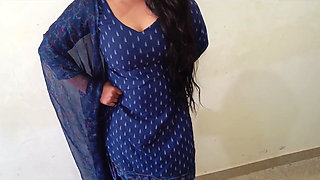 Hot Indian Muslim Girl Fucking with Stepbrother and He Was First Time Fuck Stepsister in Dirty Audio