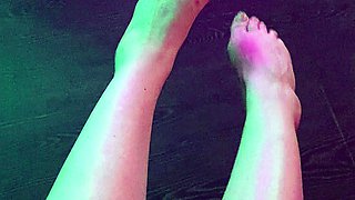 Amateur porn Gives Us Some Foot Fetish Aurora