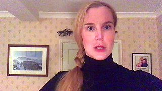 Cumshot amateur MILF suck and jerks dude in the bedroom