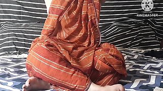 Bhabhi Called Massage Man For Fun In Hindi
